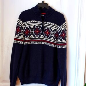 Izod  1/4 Zip Pullover Sweater. Size Large. Navy Blue Winter Snowflake